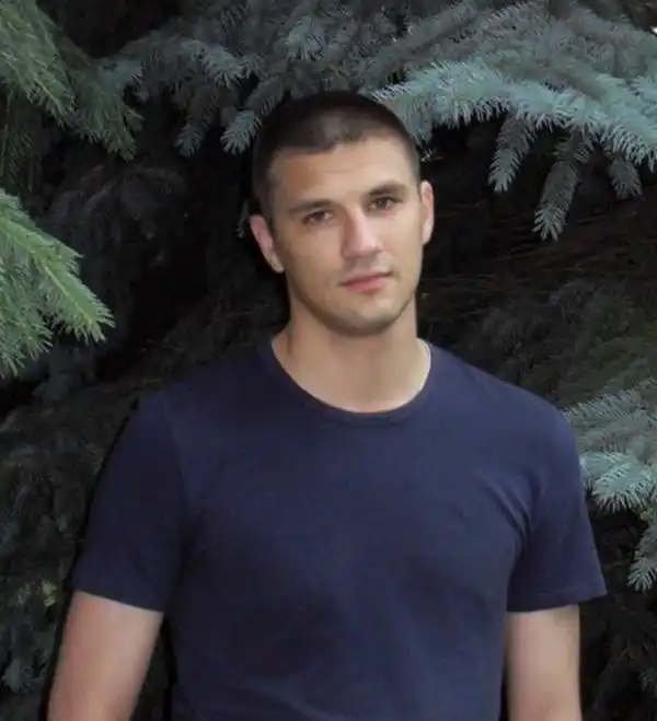 Артем Сидоров